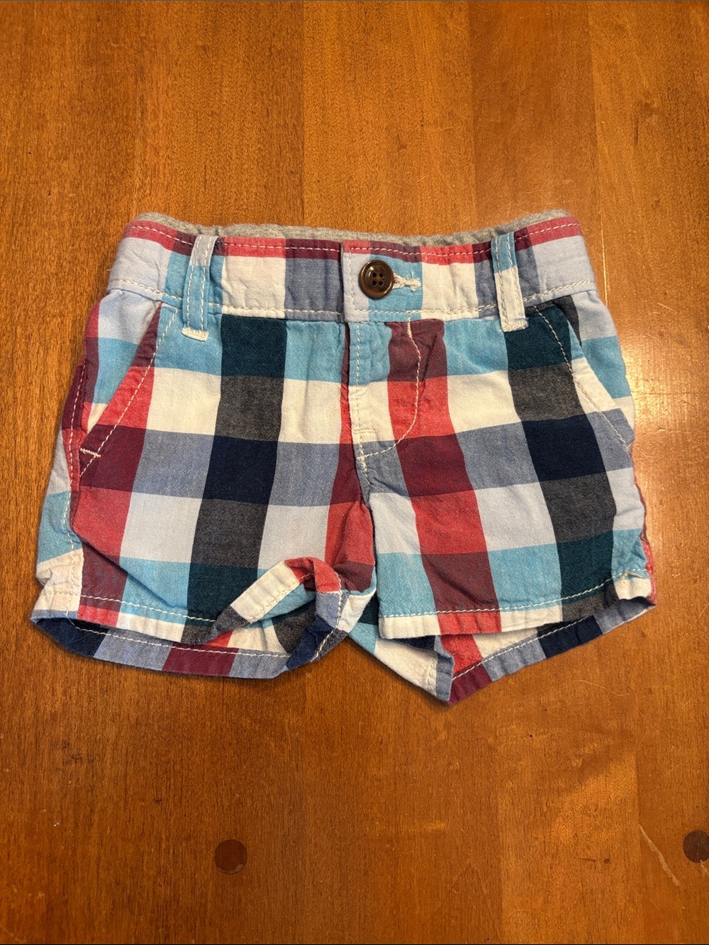 GAP Plaid Shorts in Red, Blue & Navy
